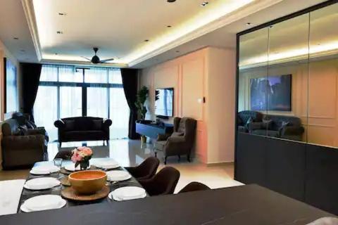 Legasi Kampung Baru By Rumahrehat 1908sqft Huge Balcony For Bbq Twin Tower View *