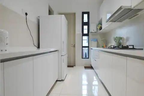 Apartment Legasi Kampung Baru By Rumahrehat 1908sqft Huge Balcony For Bbq Twin Tower View